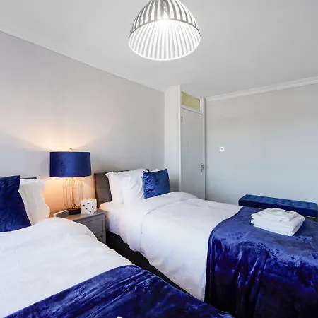 Spacious, 4 Bed, Garden, Parking, Excel London Exterior photo